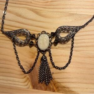 Art deco style vintage choker necklace
